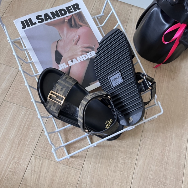 サンダル全体デザイン